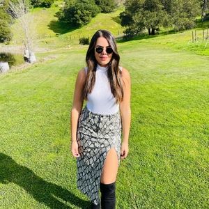 Meet your Posher, Alejandra